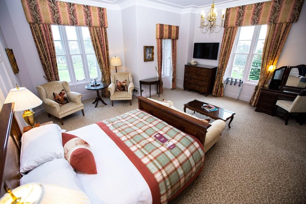 Macdonald Pittodrie House Konuk evi Chapel of Garioch Dış mekan fotoğraf