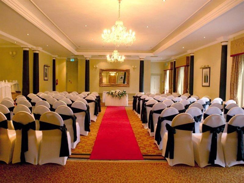 Macdonald Pittodrie House Konuk evi Chapel of Garioch Dış mekan fotoğraf