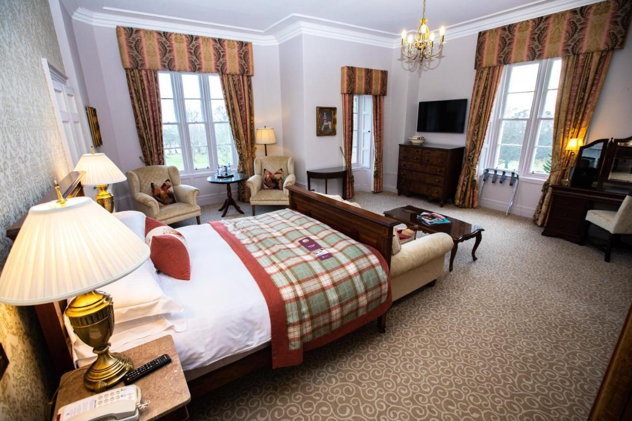 Macdonald Pittodrie House Konuk evi Chapel of Garioch Dış mekan fotoğraf